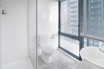 Inner Melbourne Serviced Apartments - Hotel QLD 8