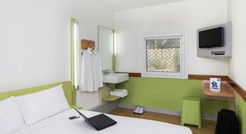 Ibis Budget Newcastle - Hotel QLD 2