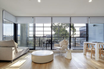 381 Cremorne - Hotel QLD 37