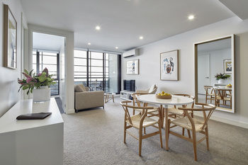 381 Cremorne - Hotel QLD 42