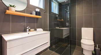 Apartment2c - Moonstruck - Hotel QLD 1