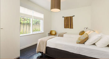 Apartment2c - Moonstruck - Hotel QLD 4