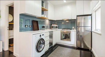 Apartment2c - Moonstruck - Hotel QLD 5