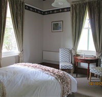 Cygnet's Secret Garden - Boutique Bed and Breakfast