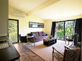 New Norfolk TAS Hotel QLD