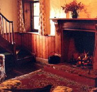 McCauley's Cottage - Hamilton Heritage Holiday Homes - Hotel QLD