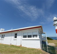 Low Head Pilot Station Accommodation - Hotel QLD