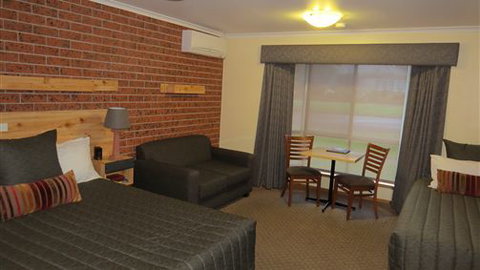 AAT 28 Goldsmith Hotel - Hotel QLD 2