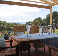 Blue Grape Vineyard Accommodation - Hotel QLD