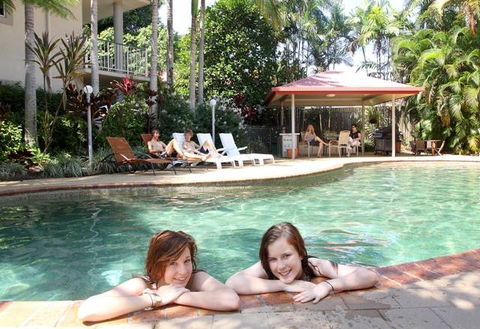 Cairns Reef Apartments & Motel - Hotel QLD 0