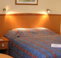 Reef Motor Inn - Hotel QLD