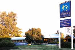 Swaggers Motor Inn & Restaurant - Hotel QLD 0