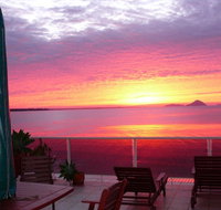 The Mitchells Waterfront Bed  Breakfast - Hotel QLD