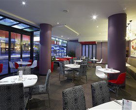 Ibis Hotel Perth - Hotel QLD 2