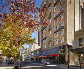Ibis Hotel Perth - Hotel QLD 0