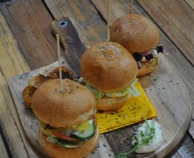 Daly Waters Historic Pub - Hotel QLD 3