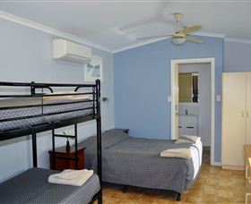 Daly Waters Historic Pub - Hotel QLD 6