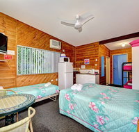 Bargara Gardens Motel and Holiday Villas