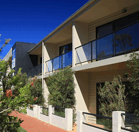 Metung Waters - Hotel QLD