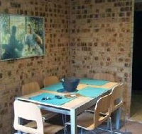 52 On Mort - Hotel QLD