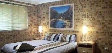 52 On Mort - Hotel QLD 2