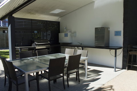 The Bay Apartments - Hotel QLD 0