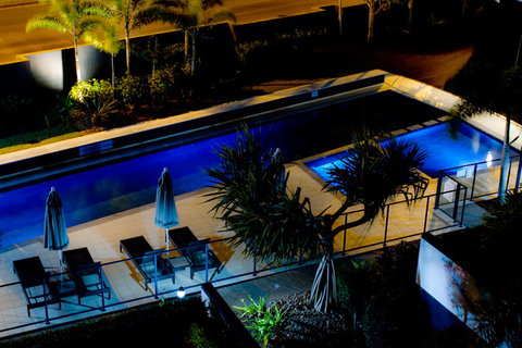 The Bay Apartments - Hotel QLD 2