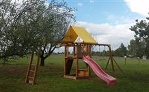 Wagga Wagga Country Cottages - - Hotel QLD 4