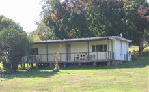 Wee Jasper Accommodation - - Hotel QLD 0