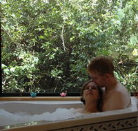 Ravensbourne Forest Chalets - Hotel QLD