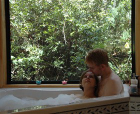 Ravensbourne Forest Chalets - Hotel QLD 0