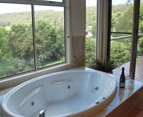 Ravensbourne Escape - Hotel QLD 0