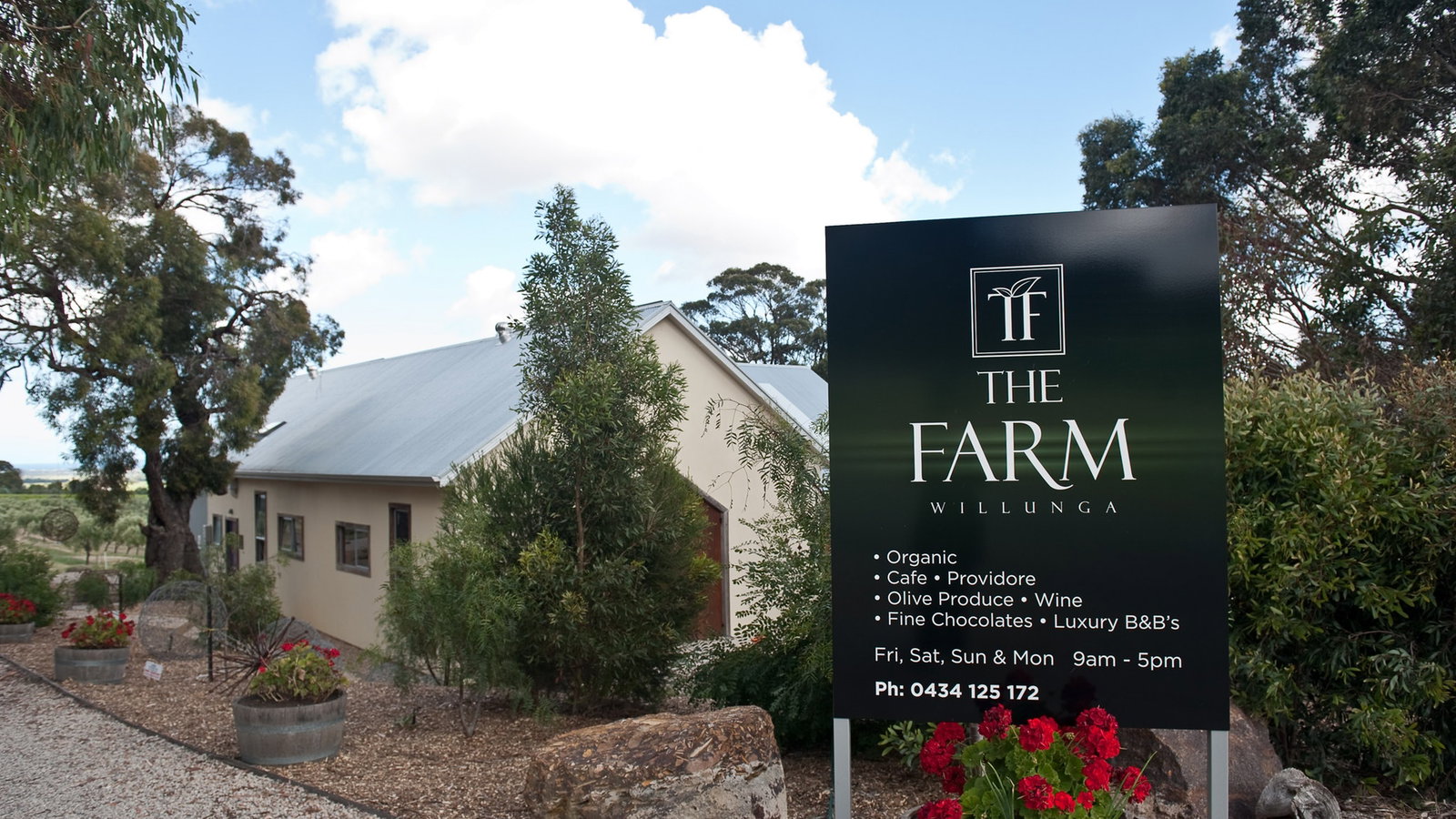 Whites Valley SA Hotel QLD