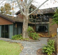 Trenberth House - Hotel QLD