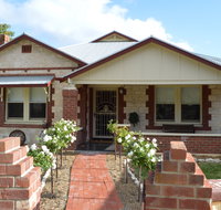 Two Cow Cottage Bed and Breakfast - Hotel QLD