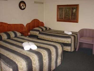 Ardeanal Motel - Hotel QLD 4