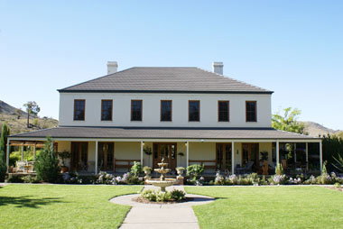 Macgregor ACT Hotel QLD