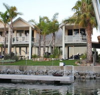 Marina Palms - Hotel QLD