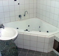 Tasman Beachside Apartments - Hotel QLD