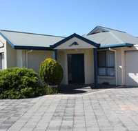 Robe Dolphin Court Apartments