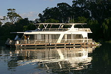 Hotel QLD