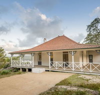 Hilltop Cottage - Hotel QLD