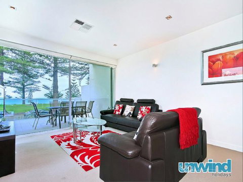 11 Breeze - Hotel QLD 2