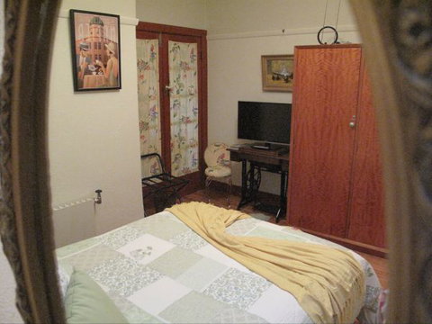 B&B Wodonga - Art Deco Accommodation - Hotel QLD 4