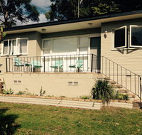 Cosy Seaside Cottage - Hotel QLD