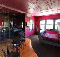 Oakdene Vineyards Guesthouse - Hotel QLD