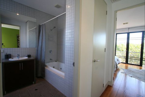 Two Five Zero / Richmond - Hotel QLD 7
