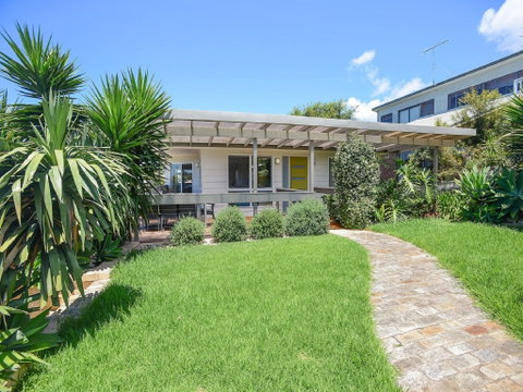 Bluff Retreat - 17 Davies Street - Hotel QLD 9