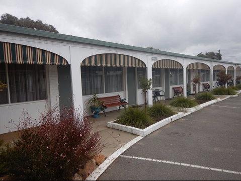 Hi Way Motor Inn - Hotel QLD 3