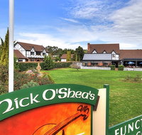 Mick OSheas Irish Pub And Motel